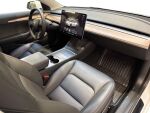 Tesla Model 3 2022 Valkoinen