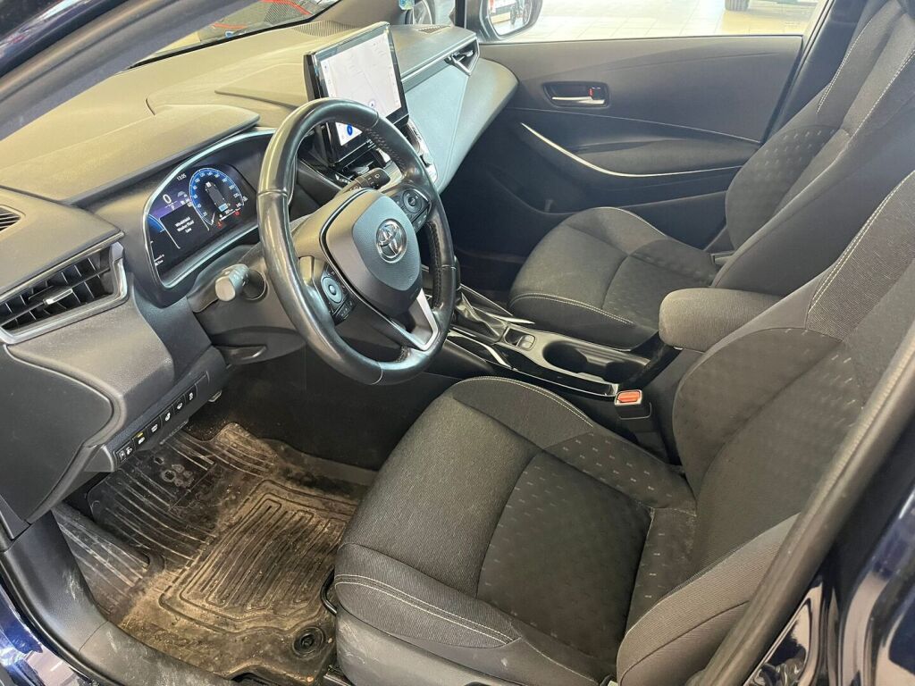 Toyota Corolla 2023 Sininen