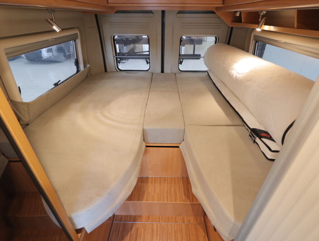 Pössl ROADCRUISER R 640 2020 Harmaa