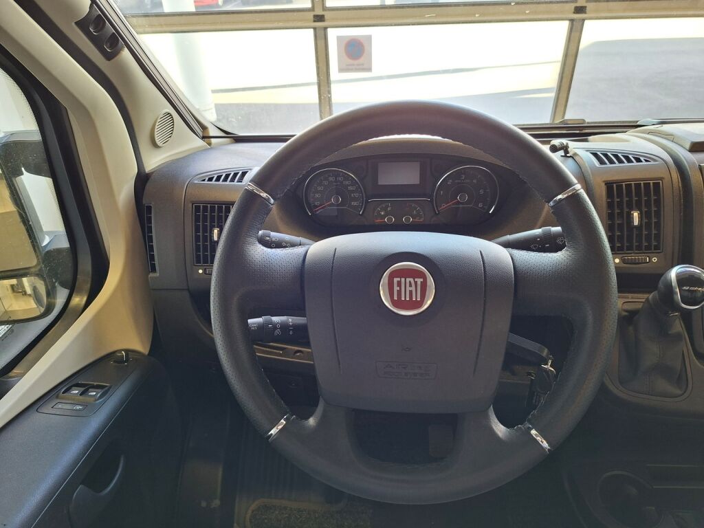 Pössl ROADCRUISER R 640 2020 Harmaa