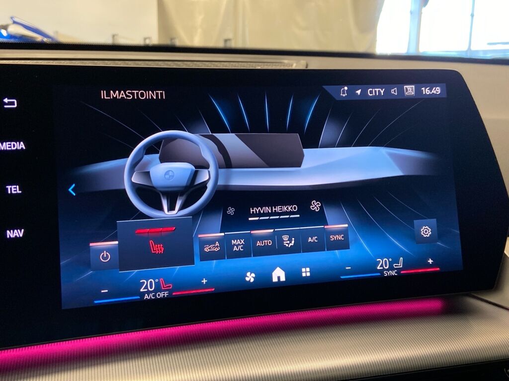 BMW iX1 2024 Valkoinen