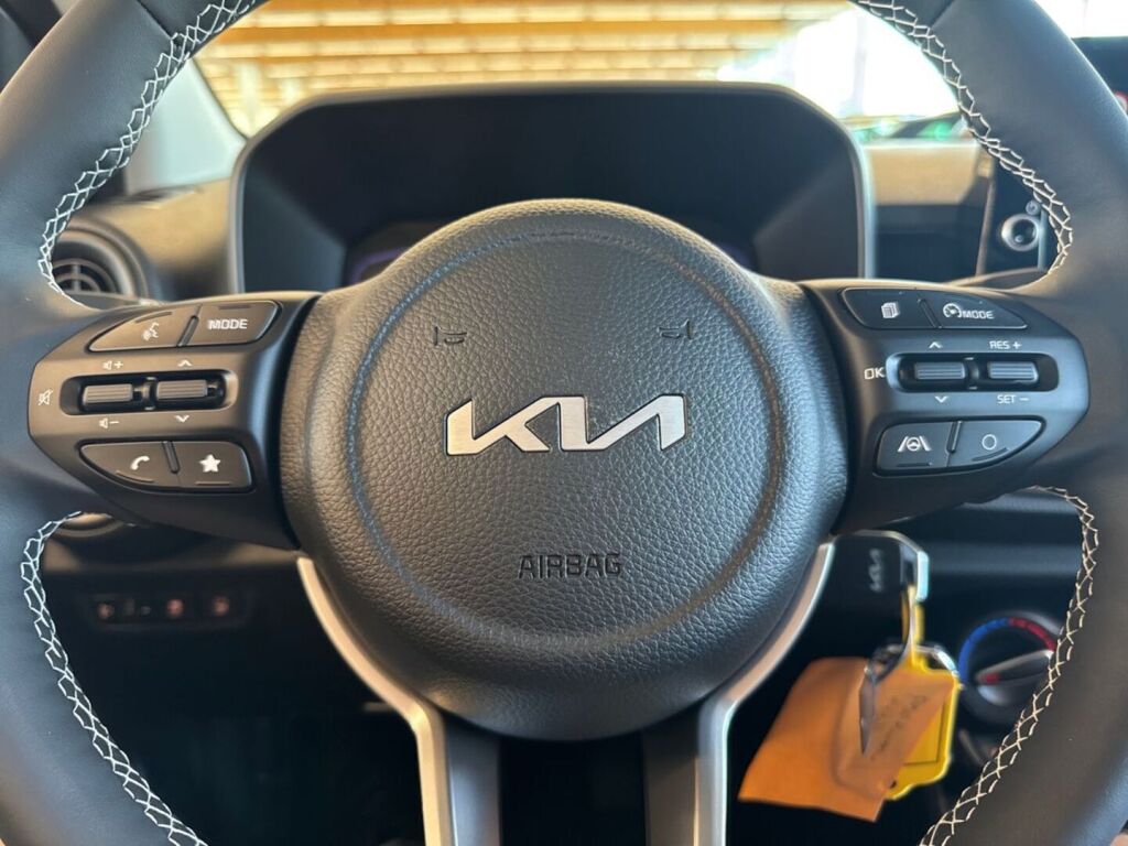 Kia Picanto 2025 Punainen