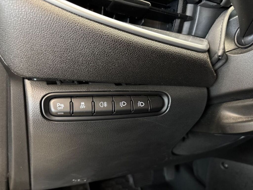 Fiat 500E 2021 Musta
