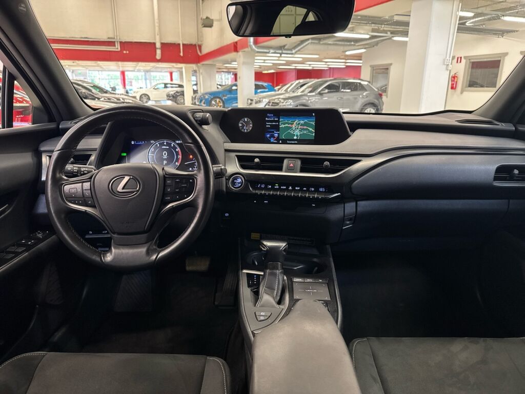 Lexus UX 2020 Harmaa