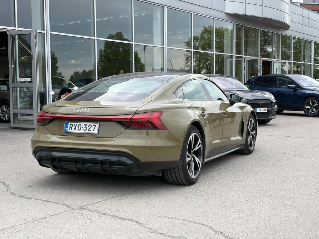 Audi e-tron GT 2022 Vihreä