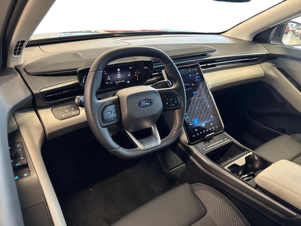 Ford Explorer 2026 Magnetic