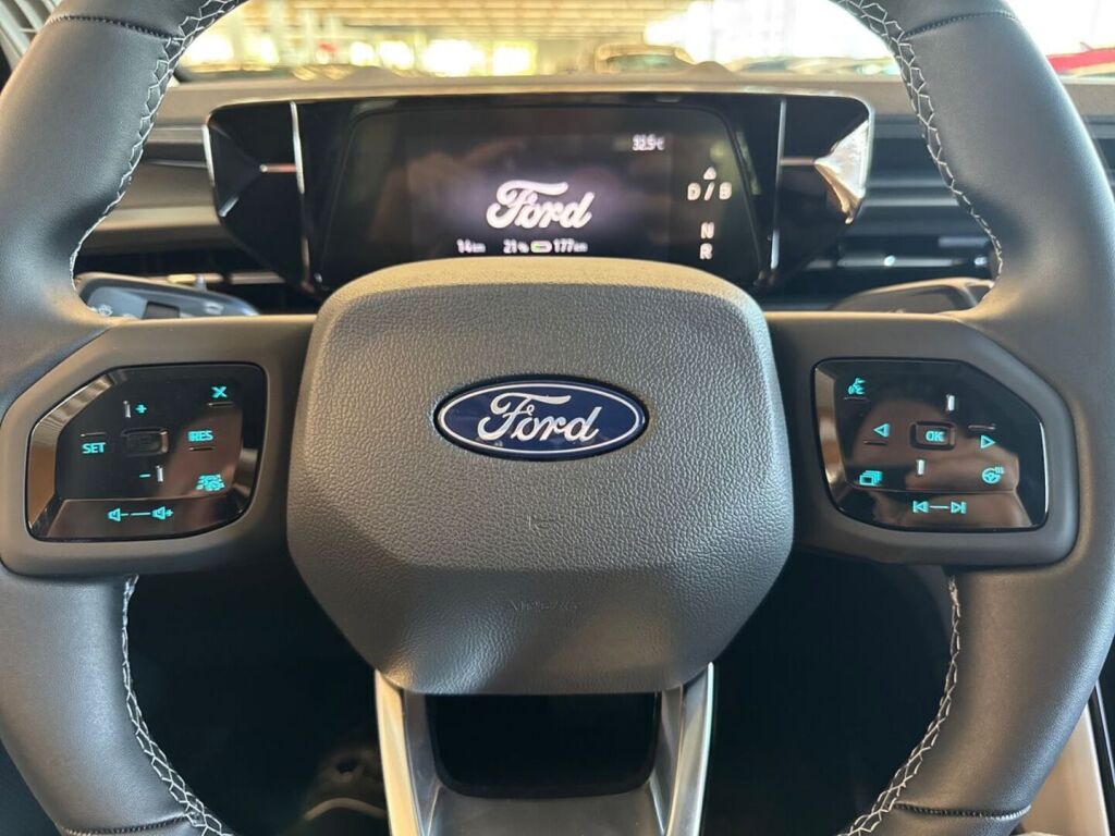 Ford Explorer 2026 Magnetic