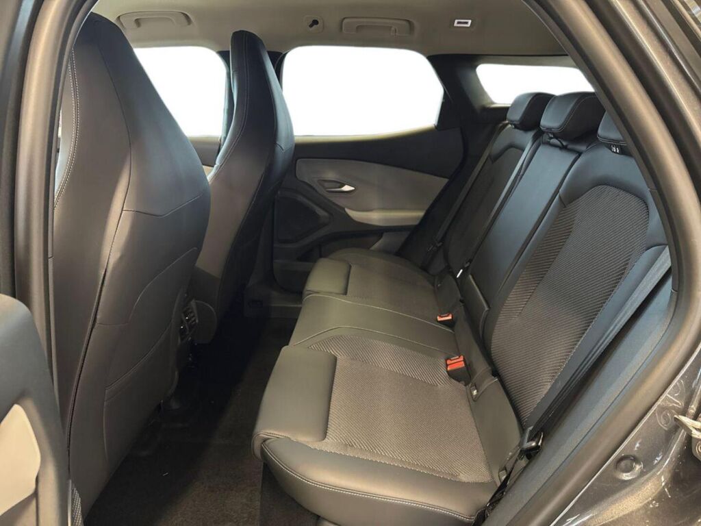 Ford Explorer 2026 Magnetic