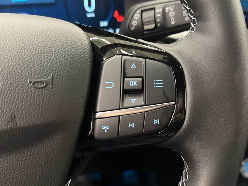 Ford Kuga 2026 Valkoinen