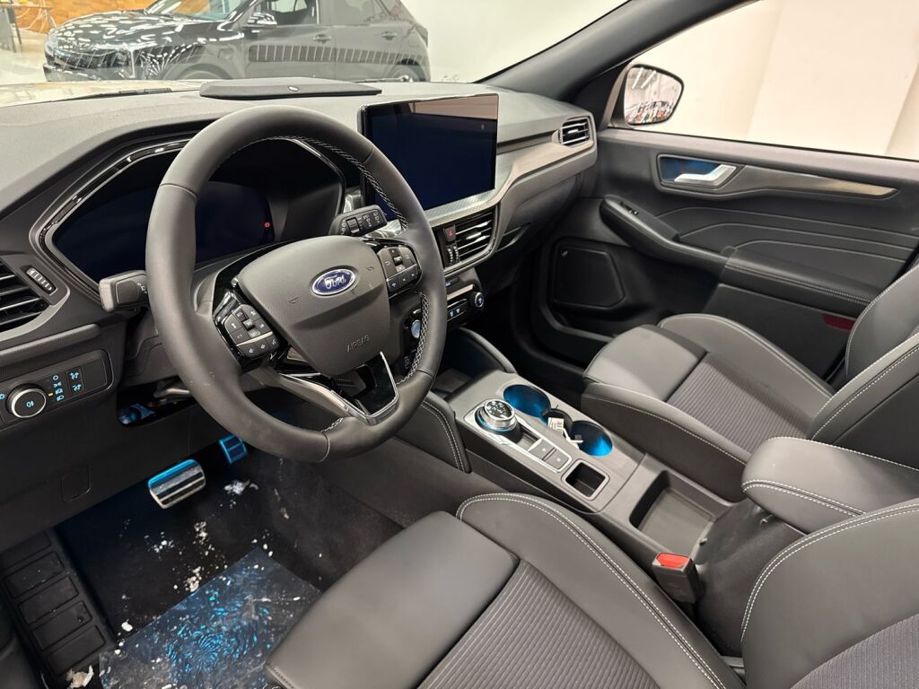 Ford Kuga 2026 Valkoinen