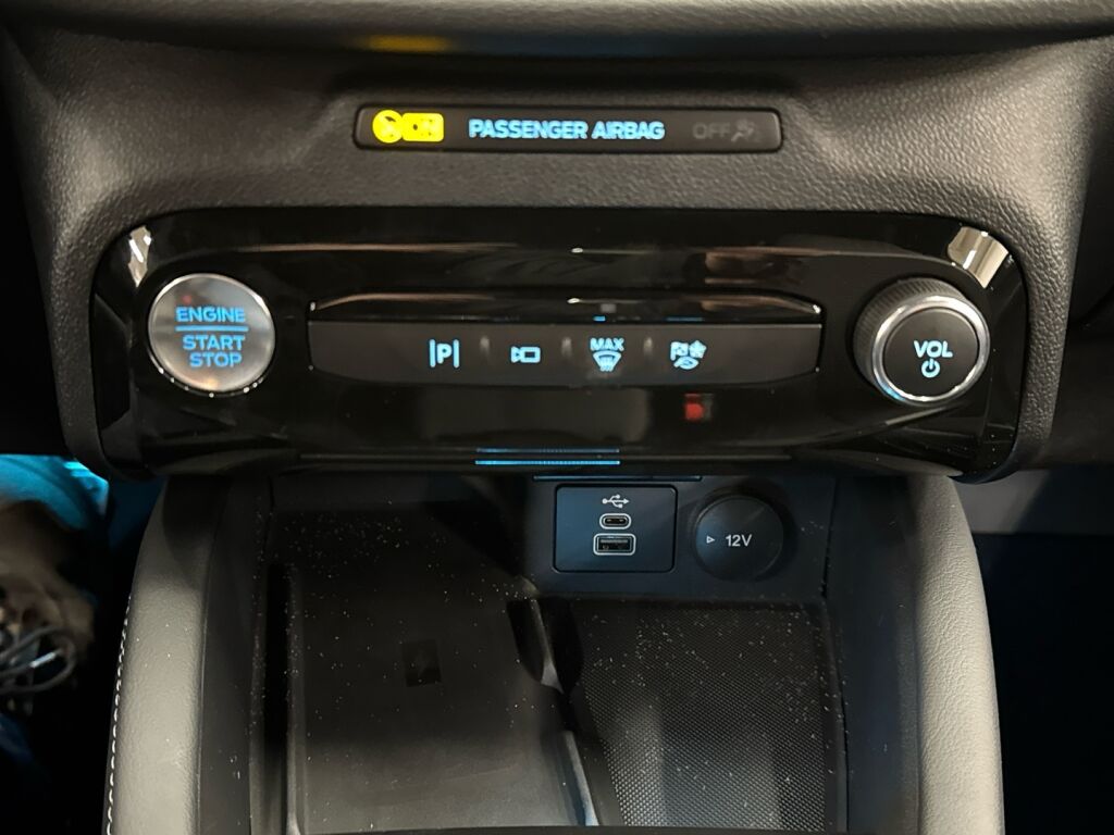 Ford Kuga 2026 Valkoinen