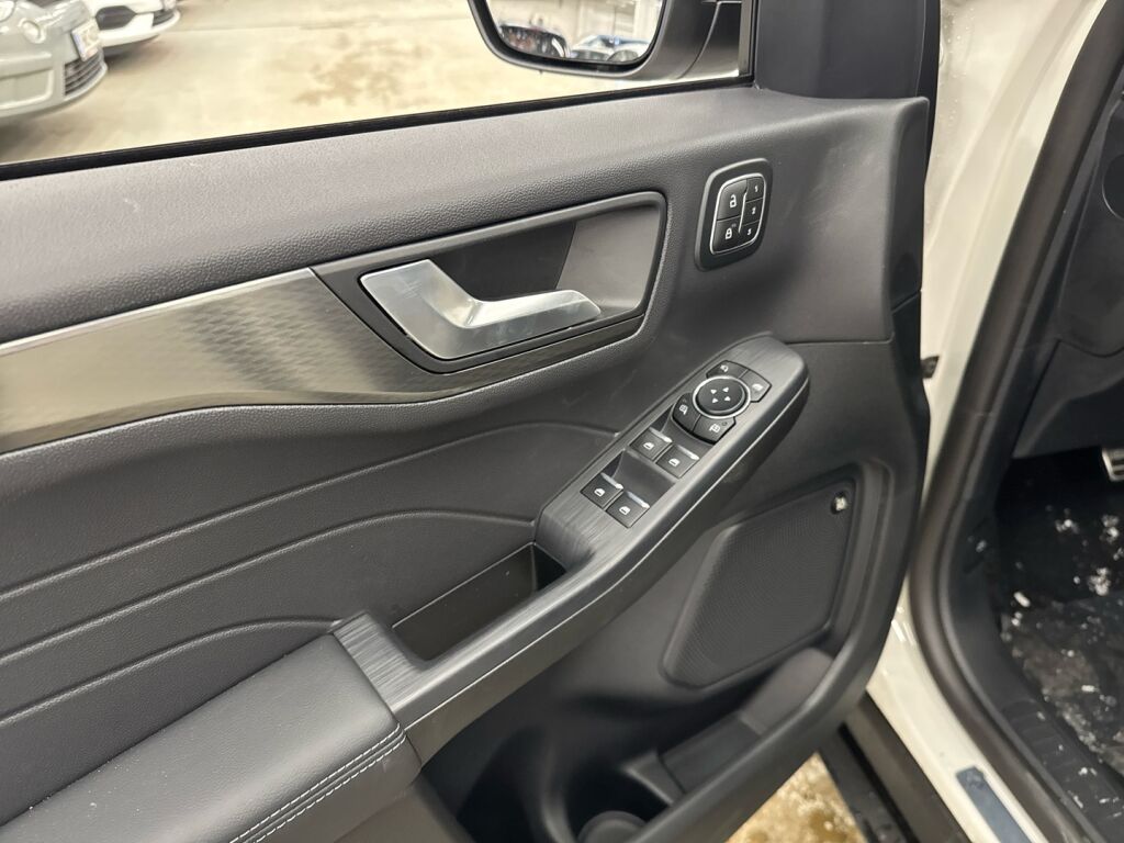 Ford Kuga 2026 Valkoinen