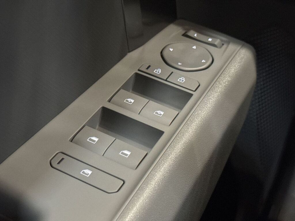 Kia EV3 2026 Shale Grey