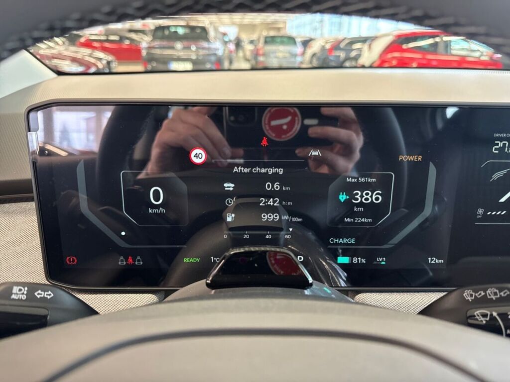 Kia EV3 2026 Valkoinen