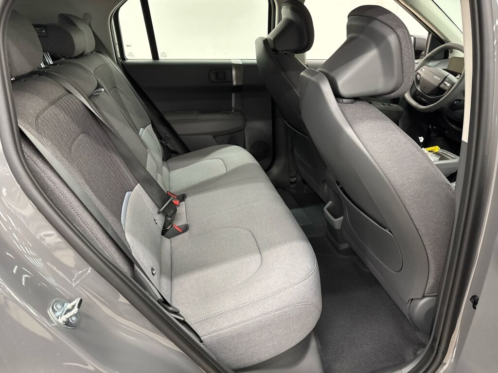 Kia EV3 2026 Harmaa