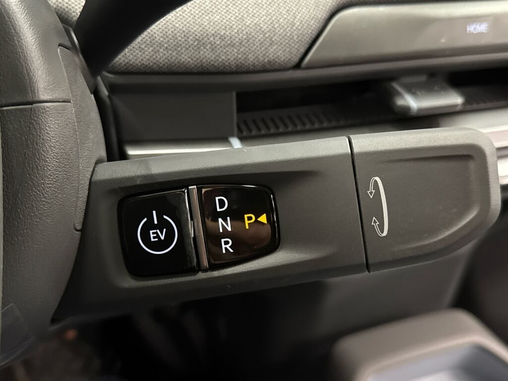Kia EV3 2026 Harmaa