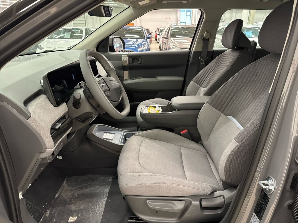 Kia EV3 2026 Harmaa