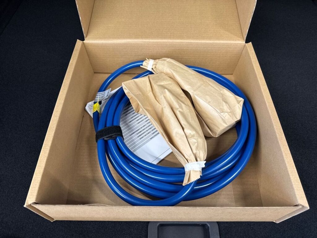 Ford Mustang Mach-E 2026 Absolute Black