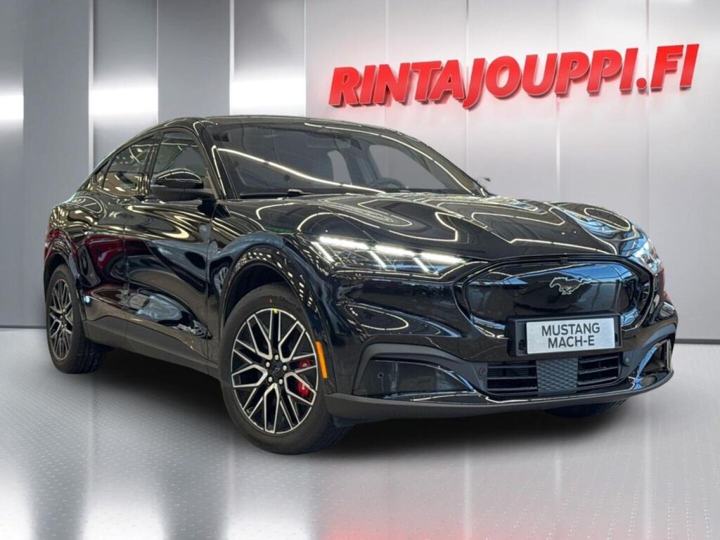 Ford Mustang Mach-E 2026 Absolute Black