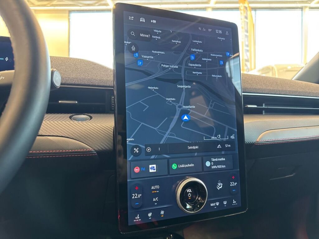 Ford Mustang Mach-E 2026 Star White