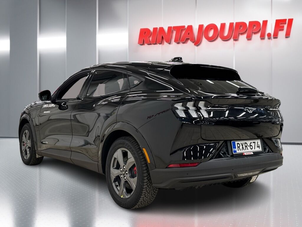 Ford Mustang Mach-E 2025 Musta