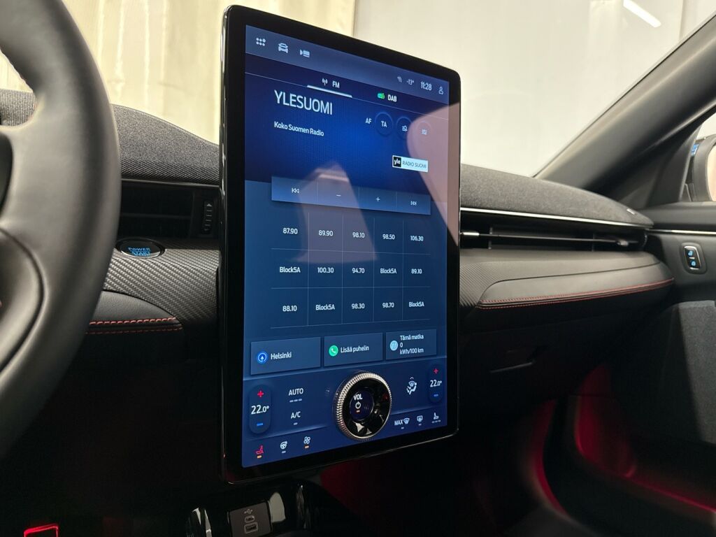 Ford Mustang Mach-E 2026 Valkoinen