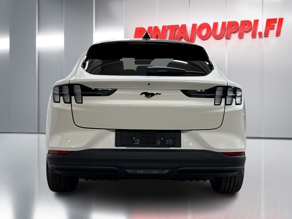 Ford Mustang Mach-E 2026 Valkoinen