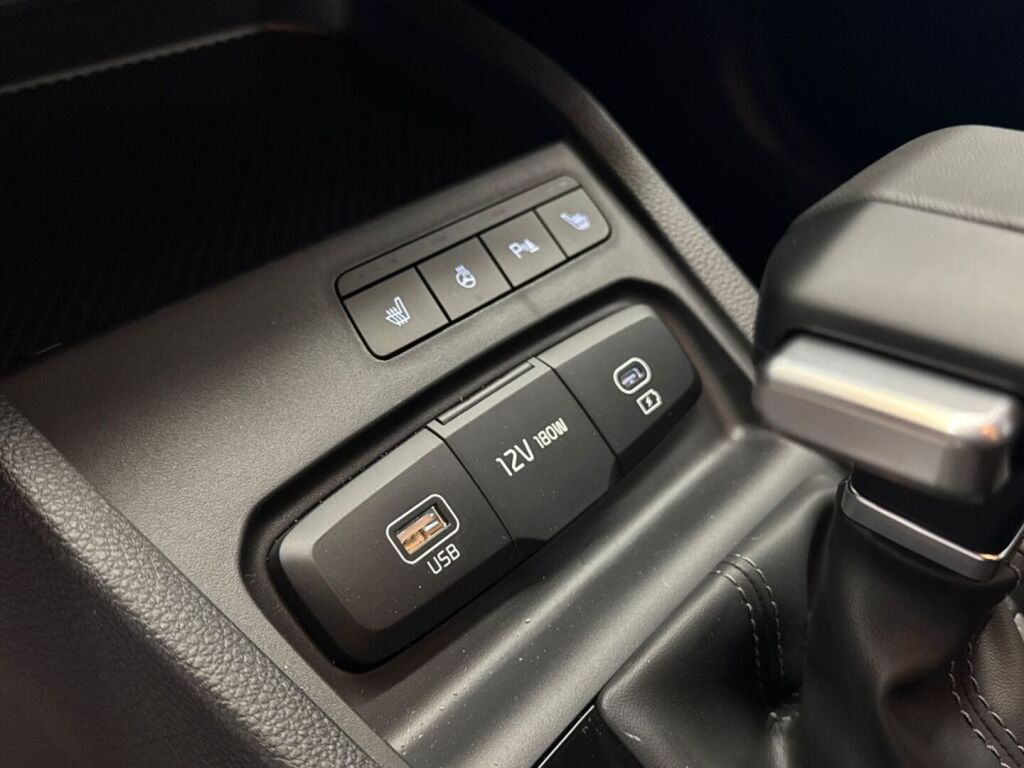 Kia Stonic 2026 Harmaa