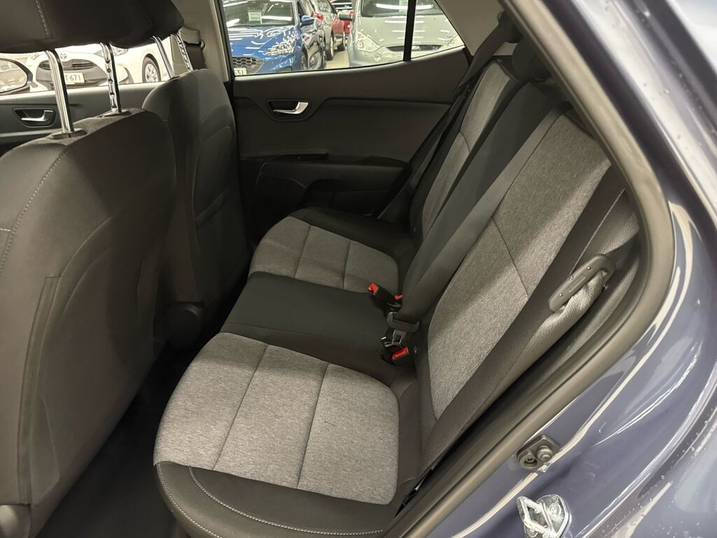 Kia Stonic 2026 Sininen