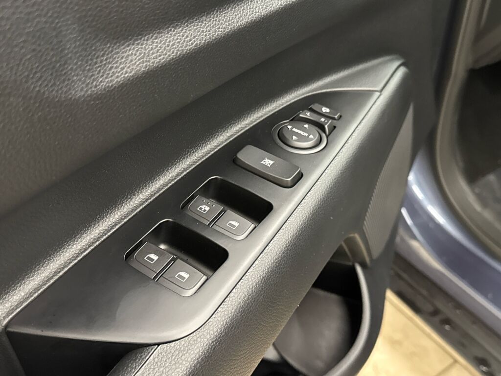 Kia Stonic 2026 Sininen