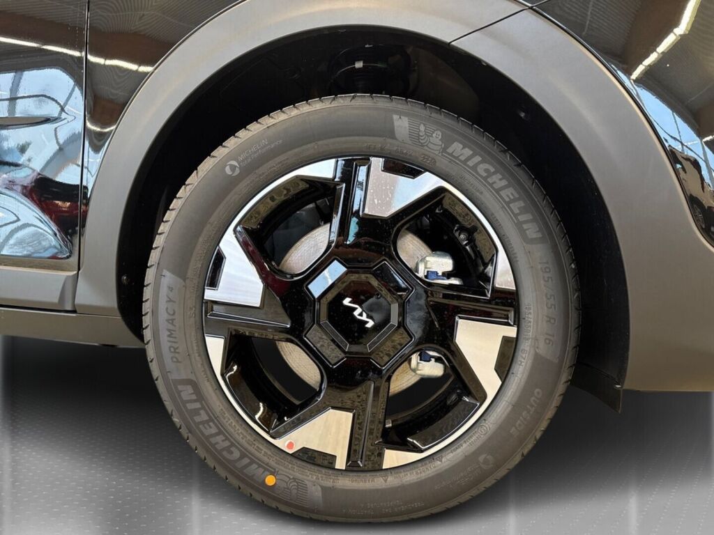 Kia Stonic 2026 Musta