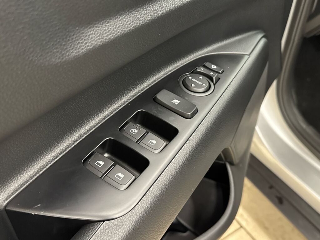 Kia Stonic 2026 Harmaa