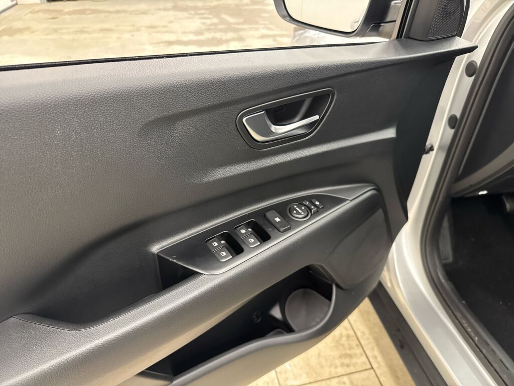 Kia Stonic 2026 Harmaa