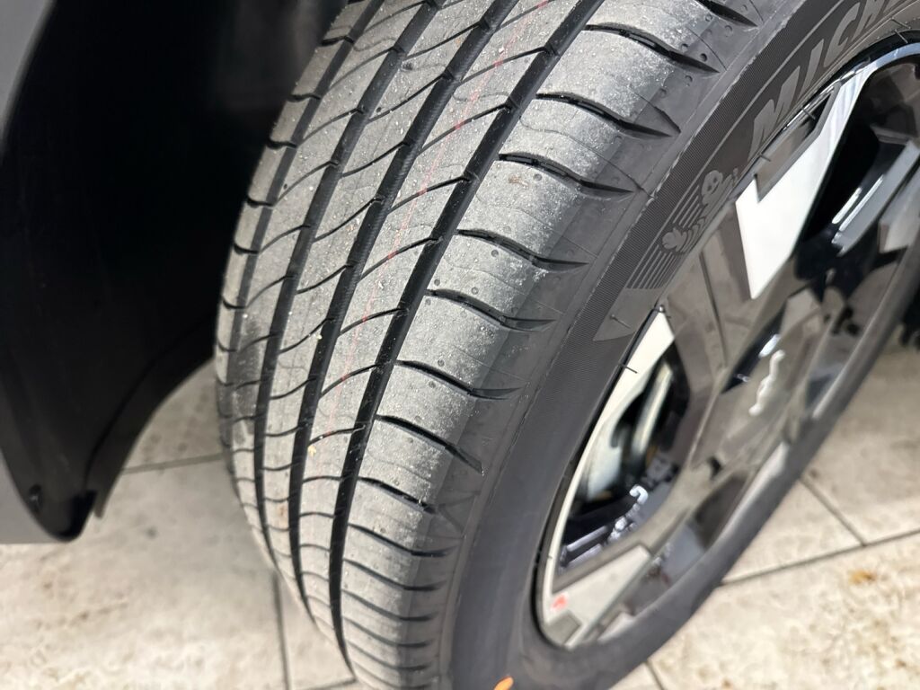 Kia Stonic 2026 Harmaa