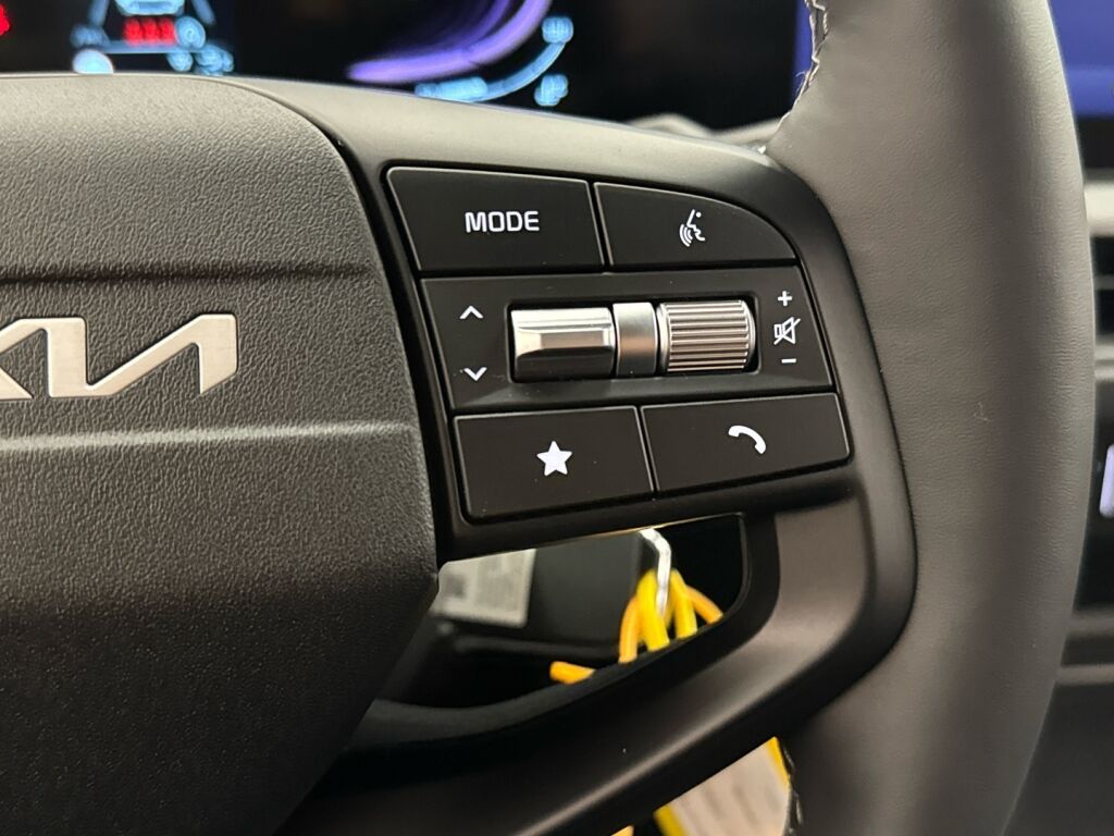 Kia Stonic 2026 Punainen