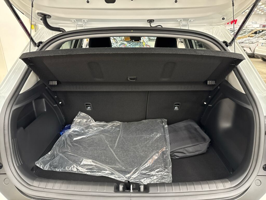 Kia Stonic 2026 Valkoinen