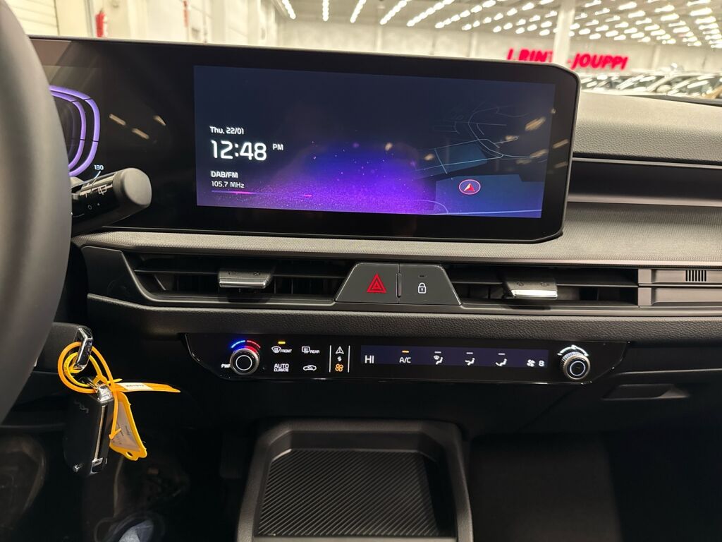 Kia Stonic 2026 Valkoinen