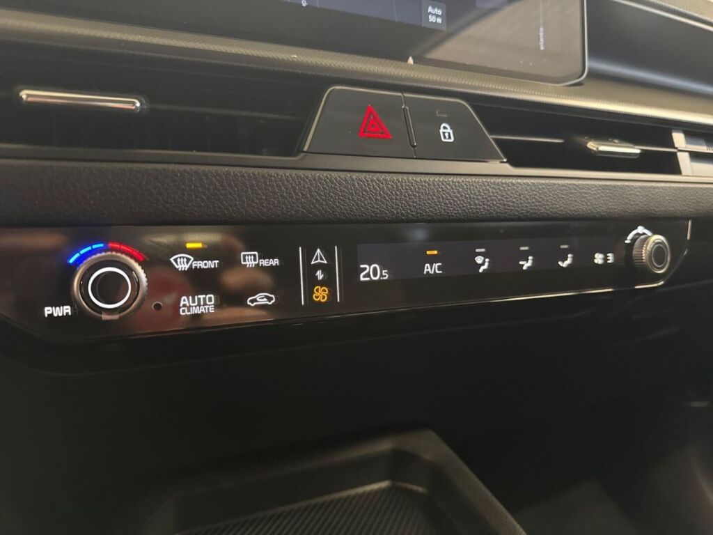 Kia Stonic 2026 Sininen