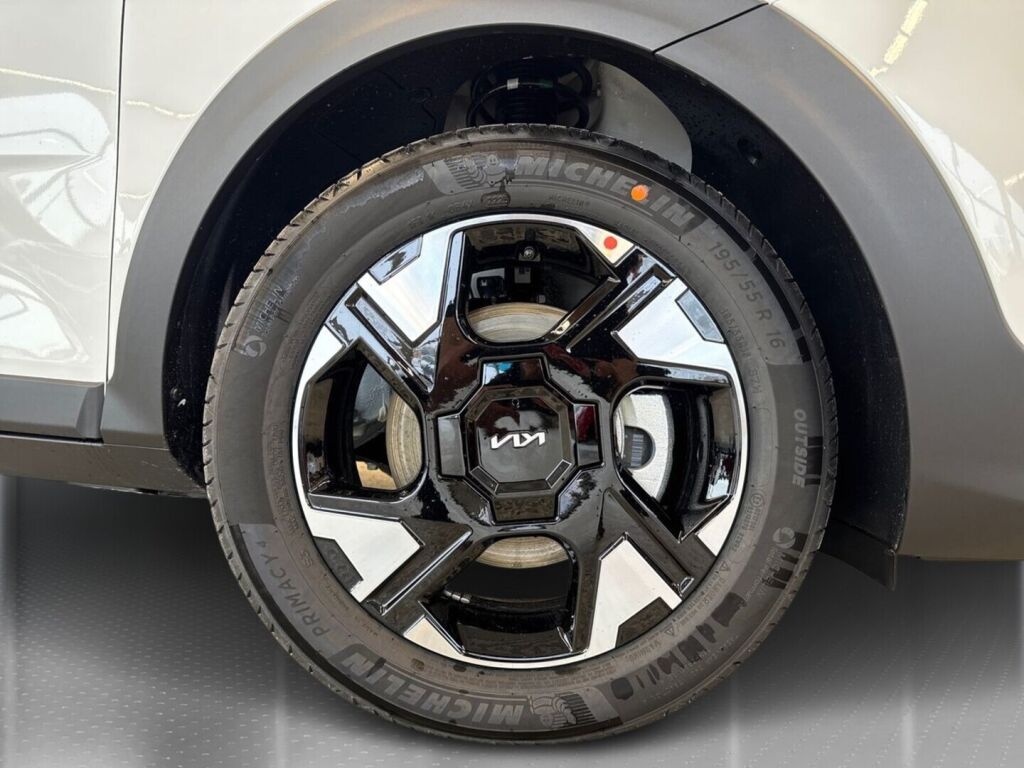 Kia Stonic 2026 Valkoinen