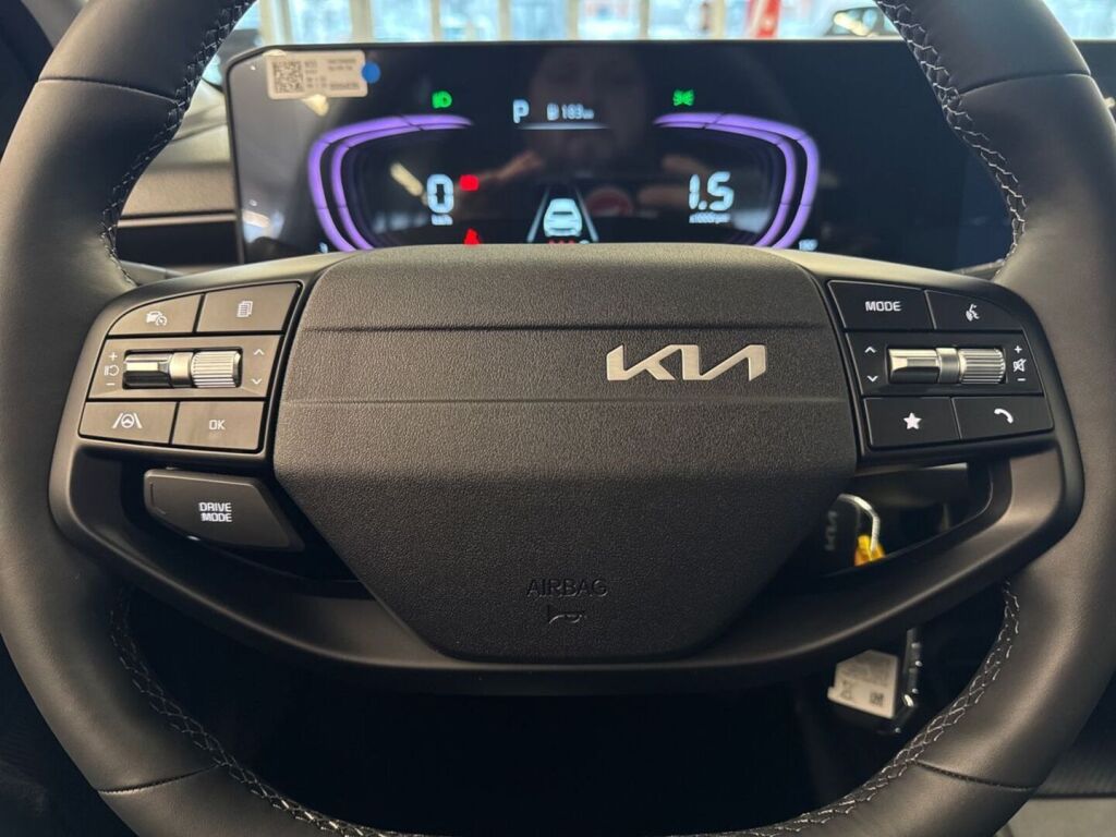 Kia Stonic 2026 Musta