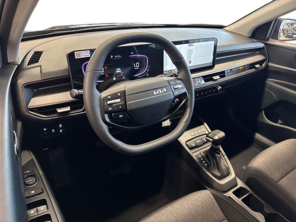 Kia Stonic 2026 Musta