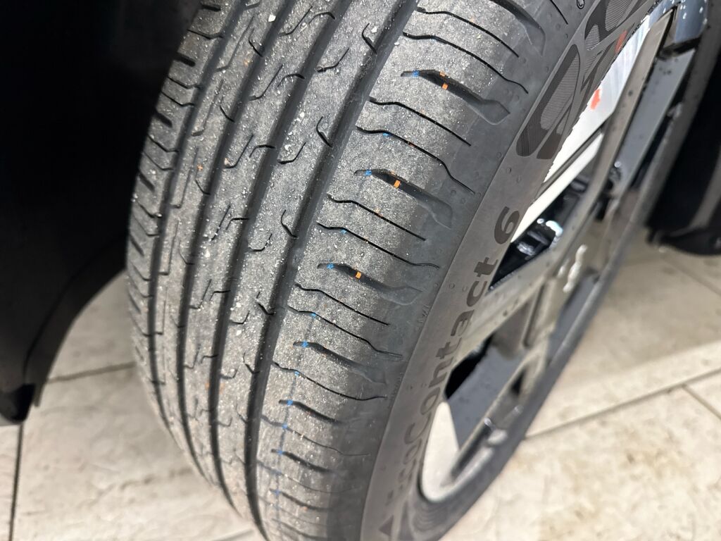 Kia Stonic 2026 Harmaa