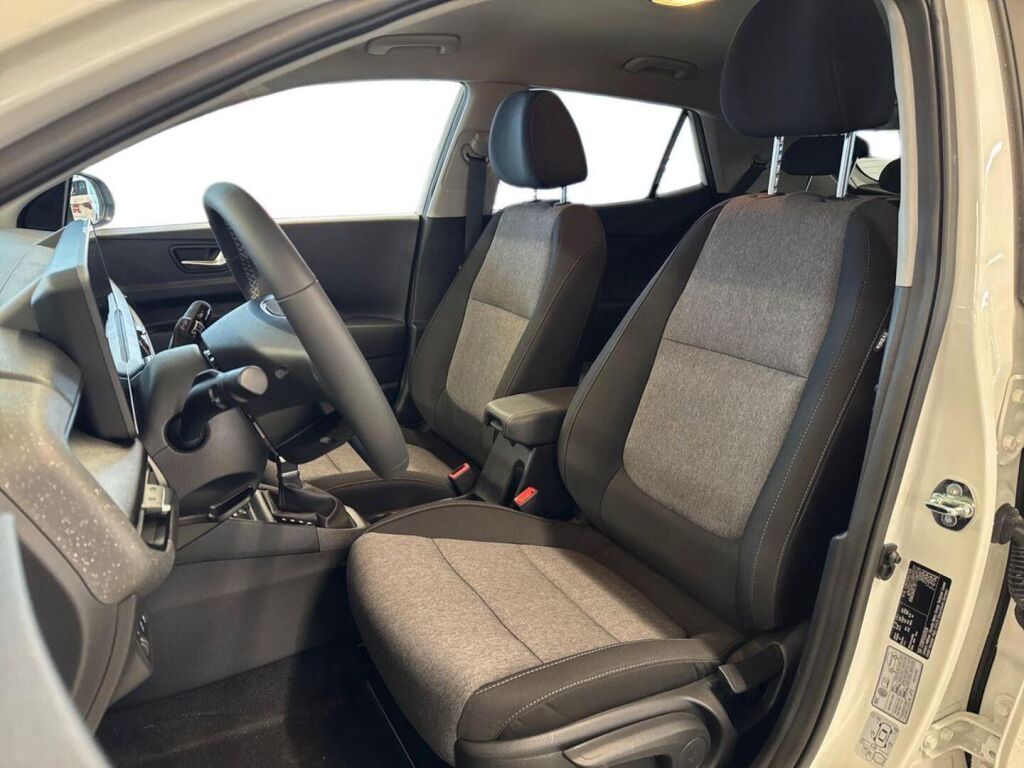 Kia Stonic 2026 Valkoinen