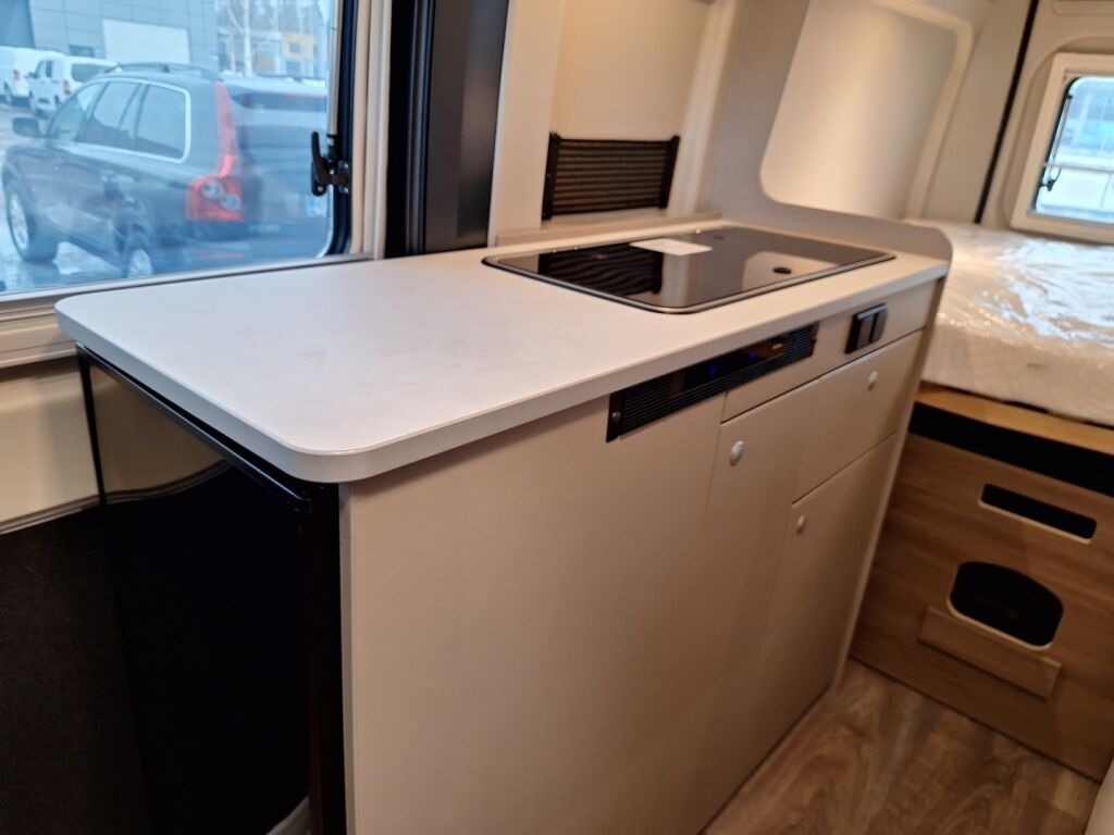 Carado CVE 600 PRO 2025 Valkoinen