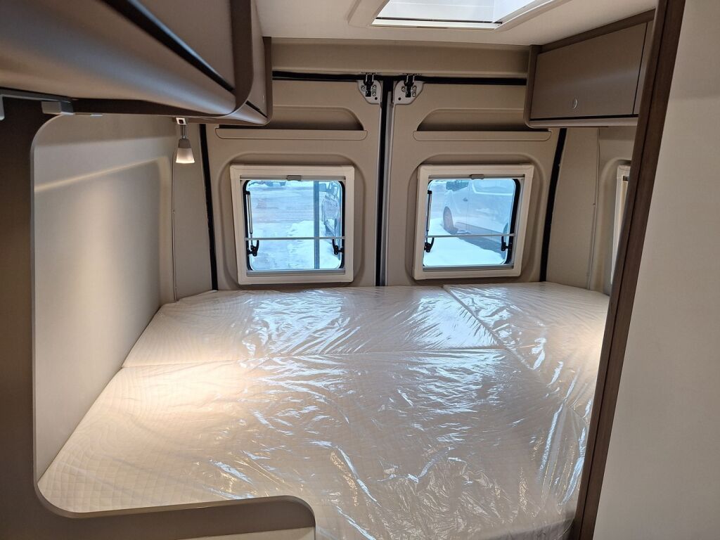 Carado CVE 600 PRO 2025 Valkoinen