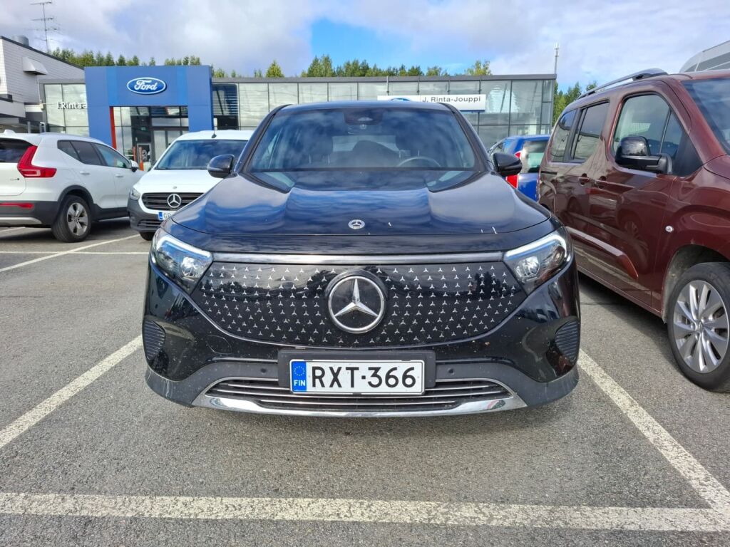 Mercedes-Benz EQB 2025 Musta