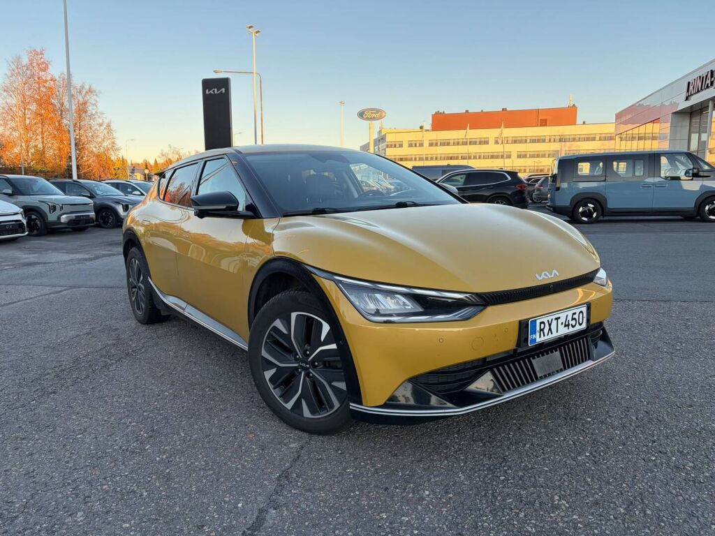 Kia EV6 2023 URBAN YELLOW