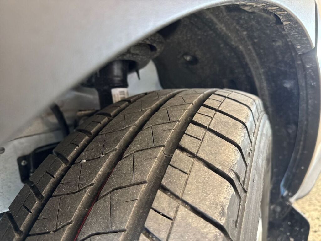 Ford Transit 2026 Frozen White