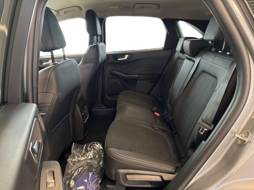 Ford Kuga 2026 Solar Silver