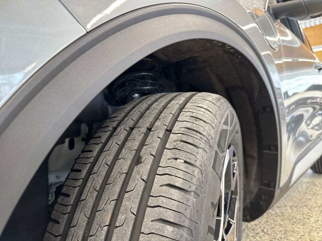 Ford Kuga 2026 Solar Silver